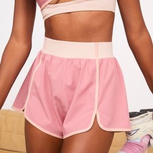 For Love and Lemons, Emma Short